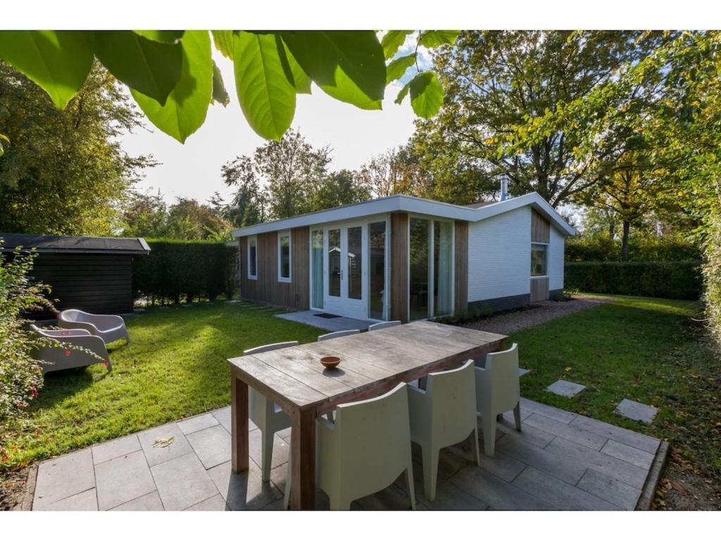 Ferienhaus Beautiful With Sauna In A Quiet Wooded Area In Oostkapelle