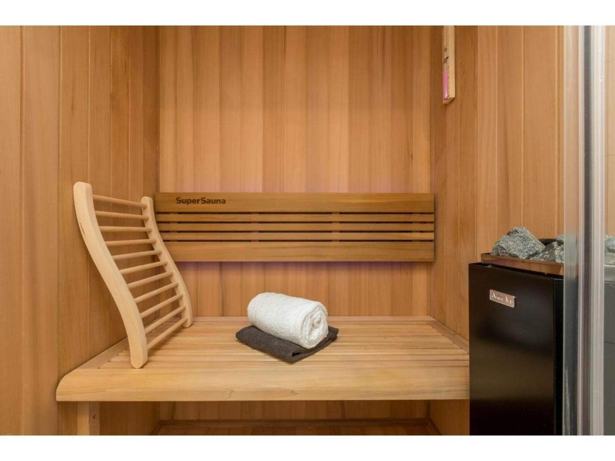 Beautiful With Sauna In A Quiet Wooded Area In